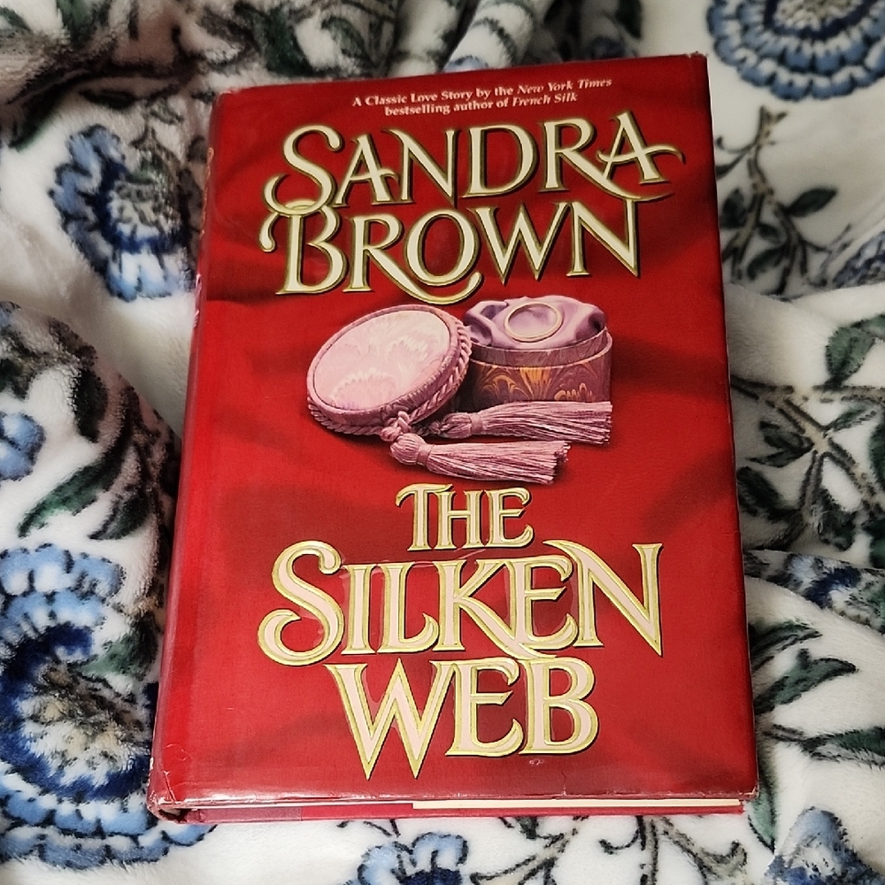 SANDRA BROWN 'THE SILKEN WEB' HARDCOVER BOOK